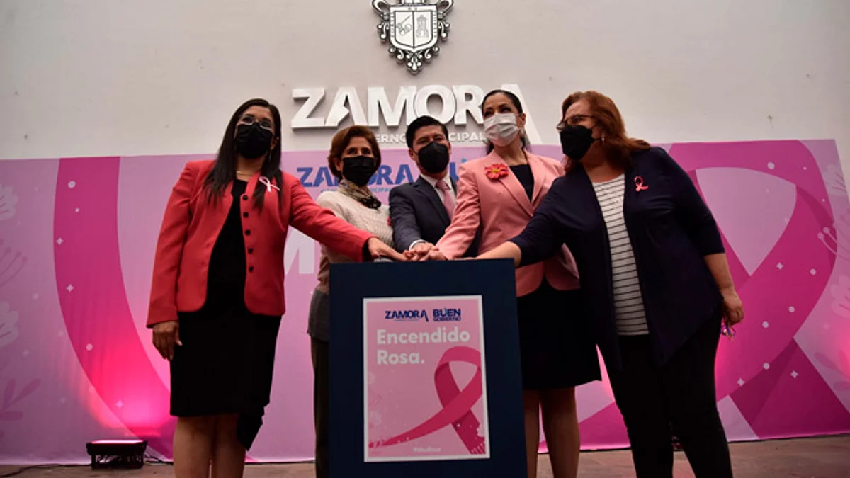 Zamora inicia el "Mes Rosa" para sensibilizar sobre el cáncer de mama