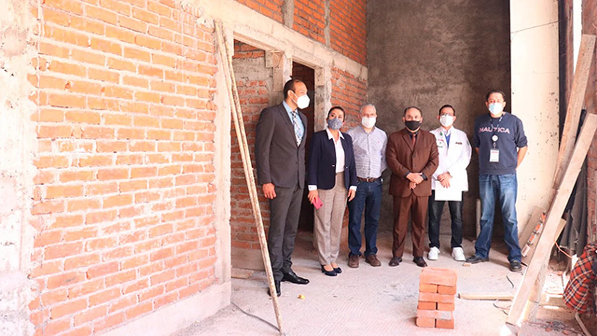 Construye IMSS Michoacán residencias médicas y aulas de enseñanza en hospitales