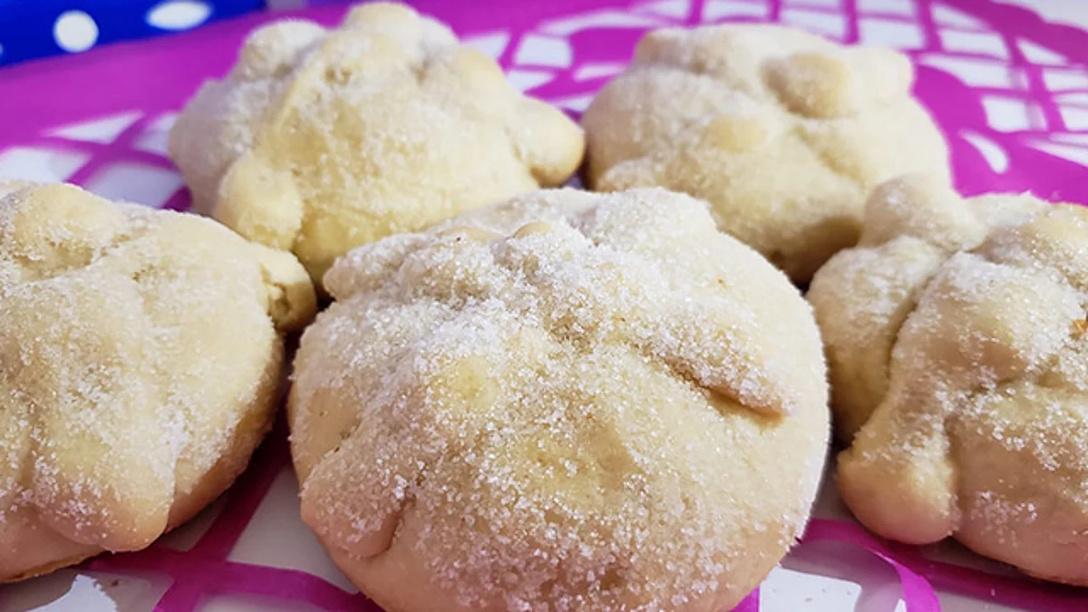 El pan de muerto y su enigmático significado que seguro no conocías
