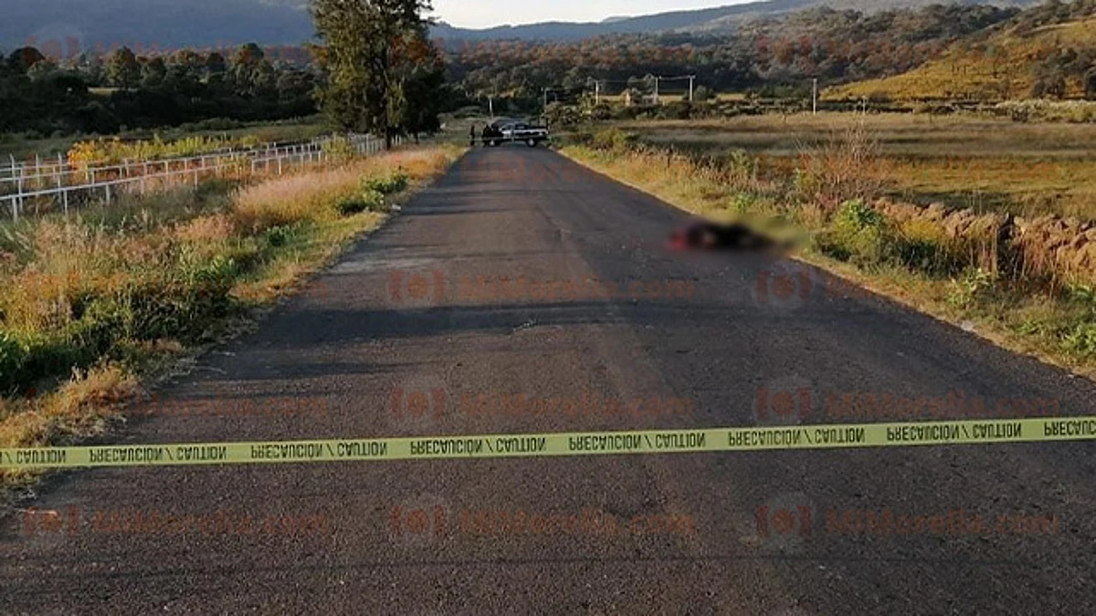 Michoacán: hallan cadáver de hombre con el rostro destrozado a balazos