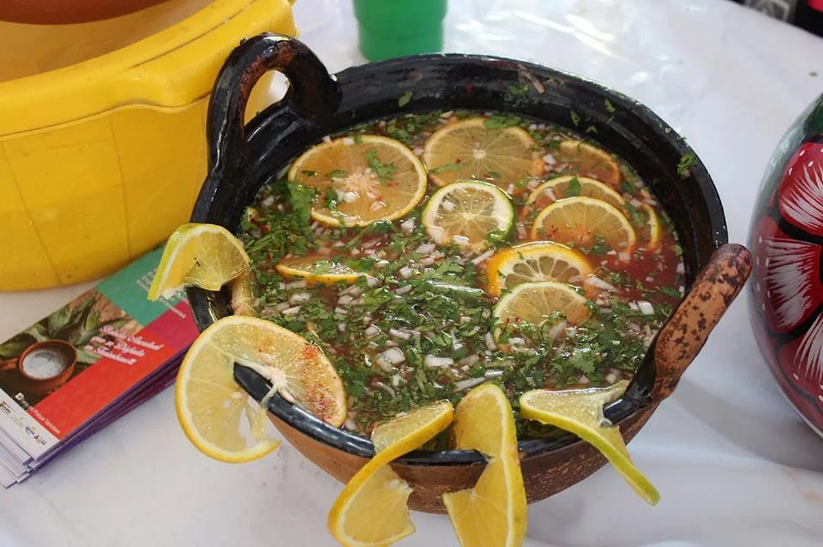 En puerta, sexta Feria del Pulque, el Mezcal y el Asado en Tarímbaro
