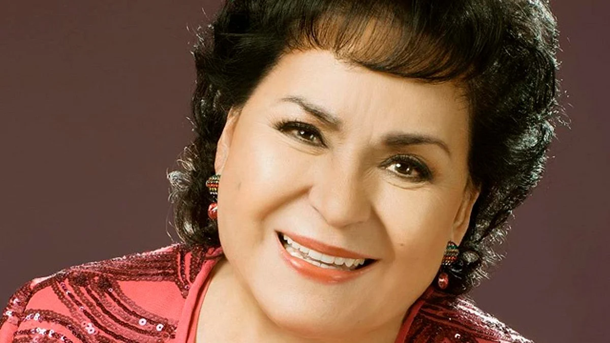 Intentan hackear WhatsApp de Carmen Salinas para pedir dinero en su nombre