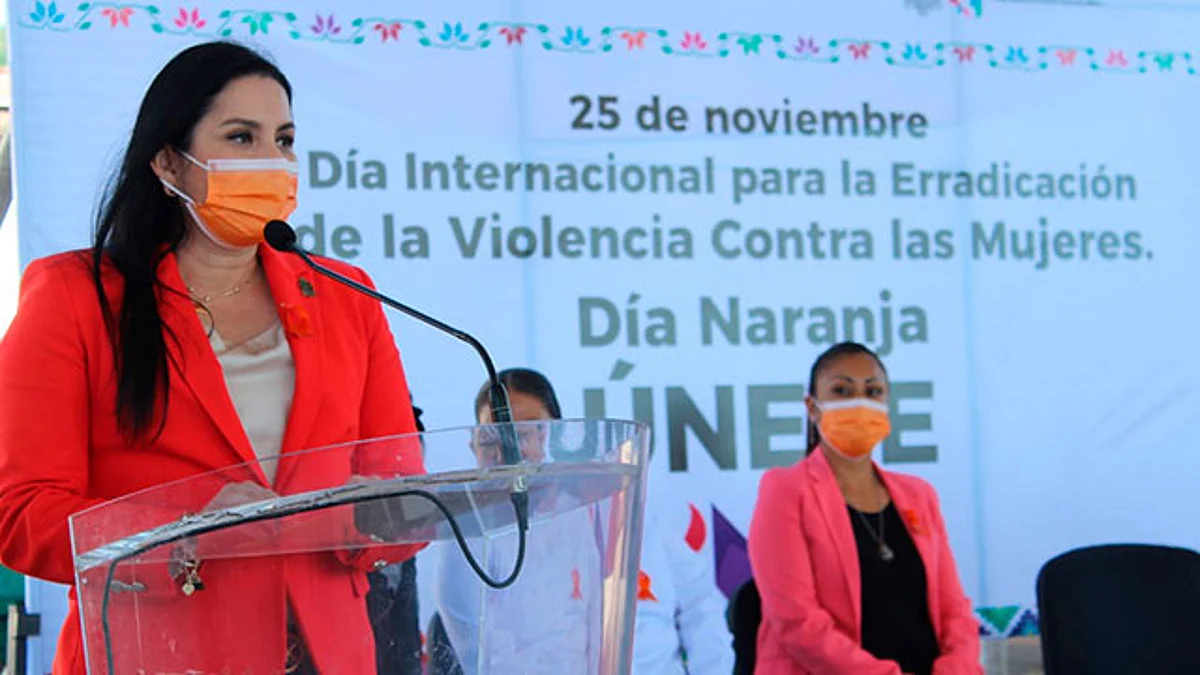 Trabajo permanente para poner fin a violencia contra niñas y mujeres: DIF Uruapan