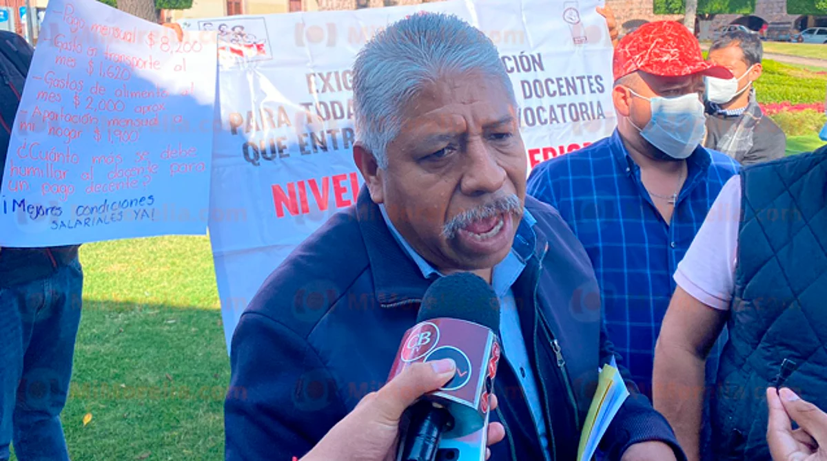 Maestros prevén plantón este viernes luego de marcha en Morelia