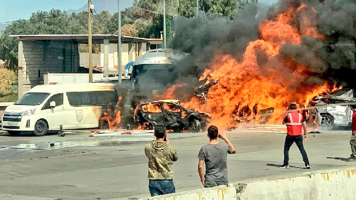 Choque de tráiler contra 7 vehículos deja 10 muertos en la México-Puebla