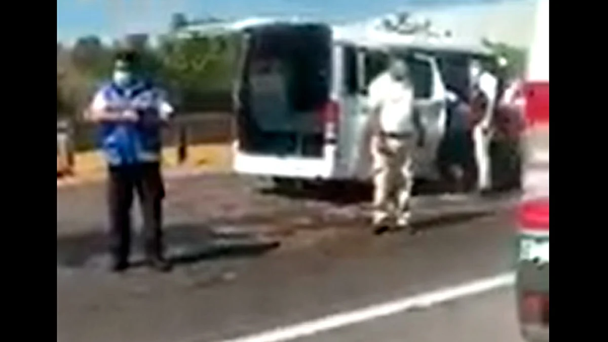 Se registra fuerte accidente en la Morelia-Salamanca; hay heridos