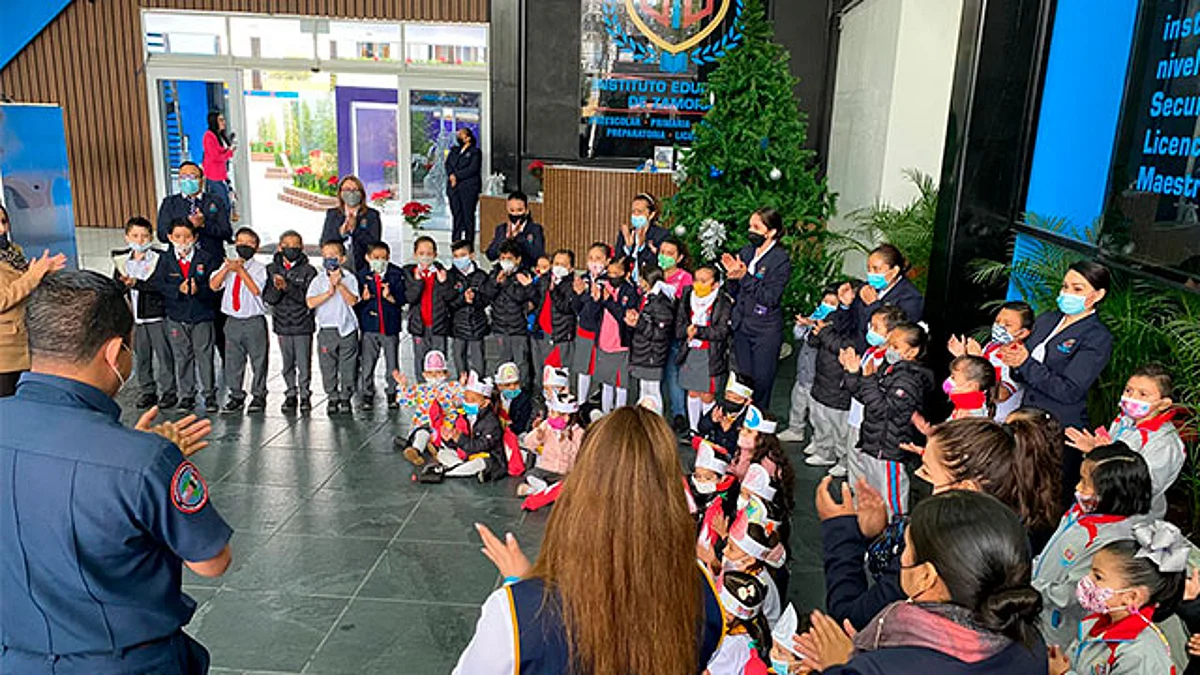 Protección Civil imparte charla a estudiantes del Instituto Educativo de Zamora