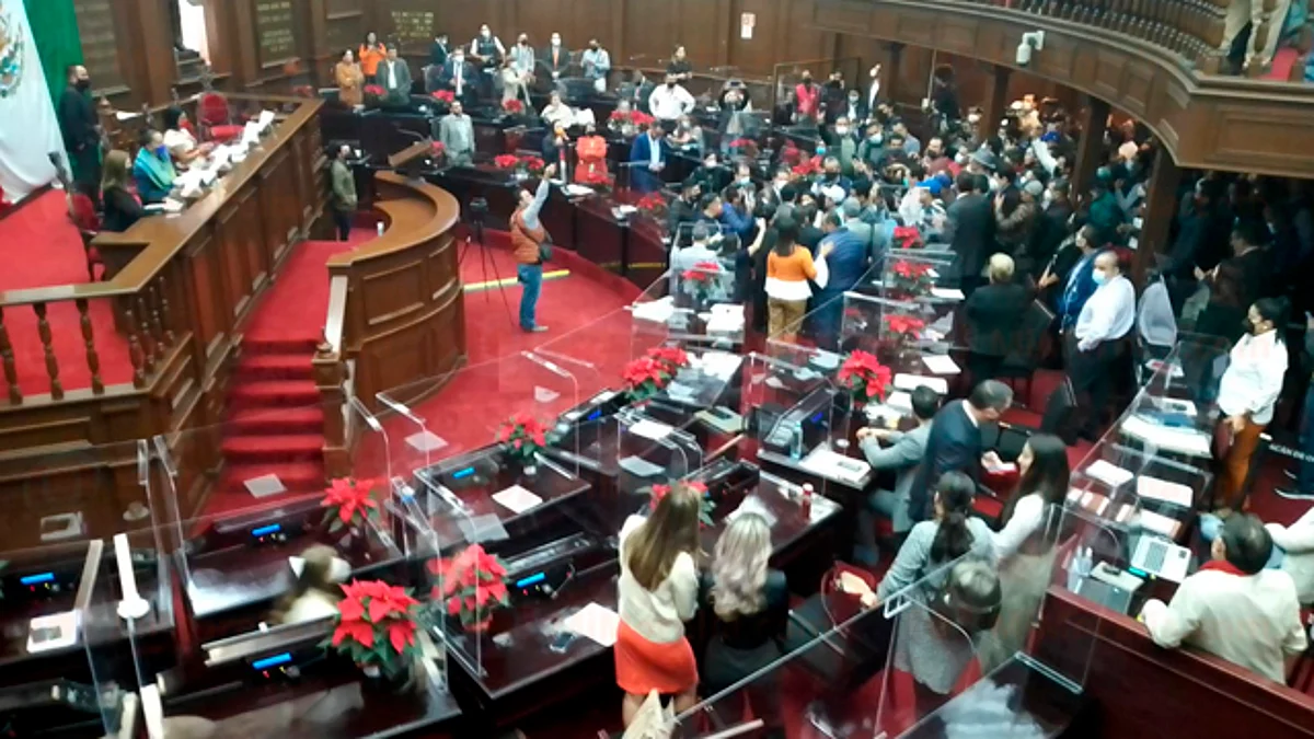 Gobernabilidad en diciembre quedará en manos de ustedes, diputados: CNTE