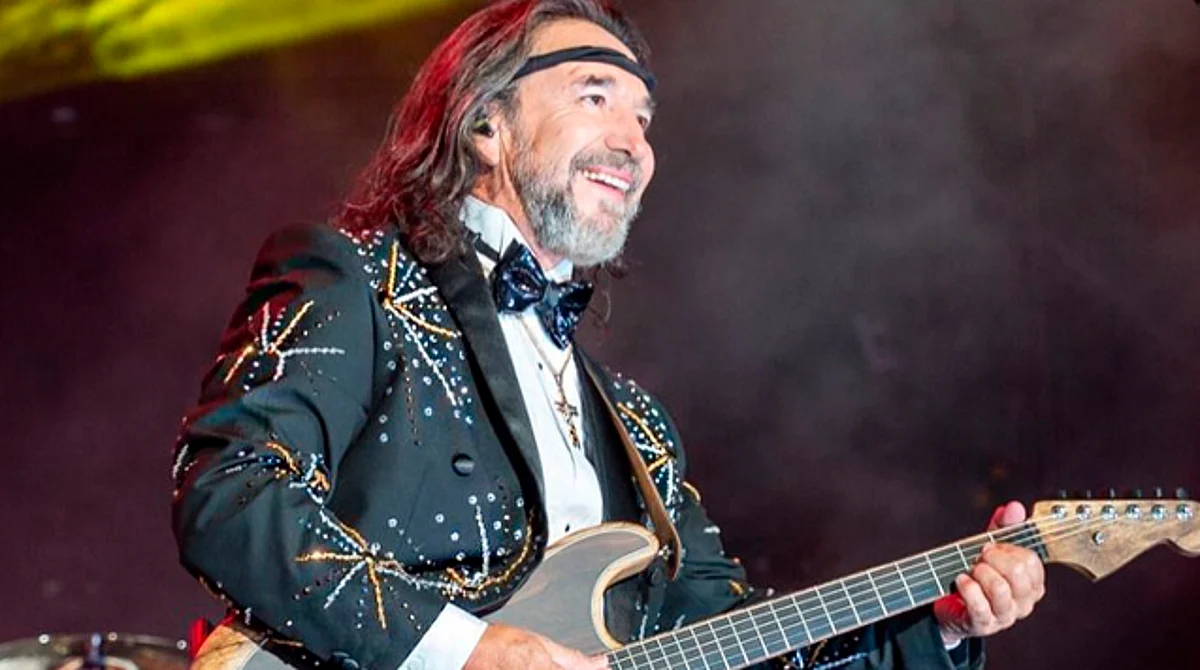 Estrella compartirá escenario en concierto de "El Buki" en Morelia