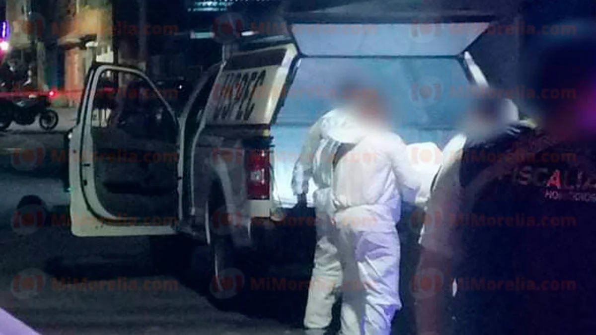 Hallan a dos hombres ejecutados, encobijados y semidesnudos, en Cuitzeo