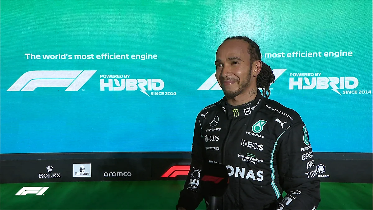 Lewis Hamilton gana el GP de Catar; Checo Pérez, cuarto lugar