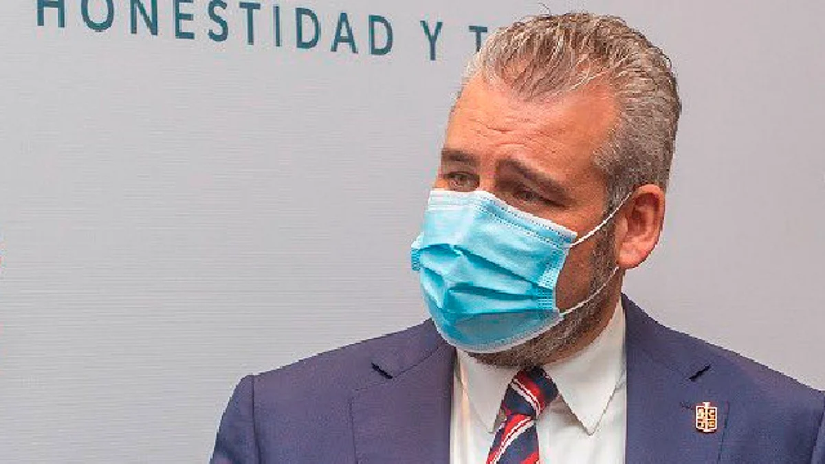 Alfredo Bedolla toma protesta a integrantes del CCEEM