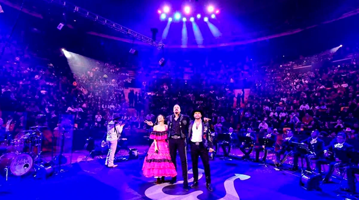 Pepe Aguilar con Jaripeo Sin Fronteras, en Morelia