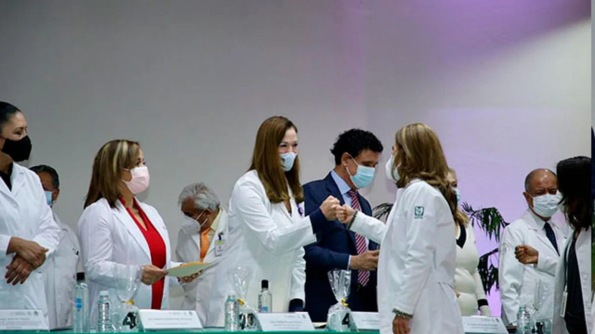 Por labor en la pandemia, reconocen a personal de la UMAE en Magdalena de las Salinas