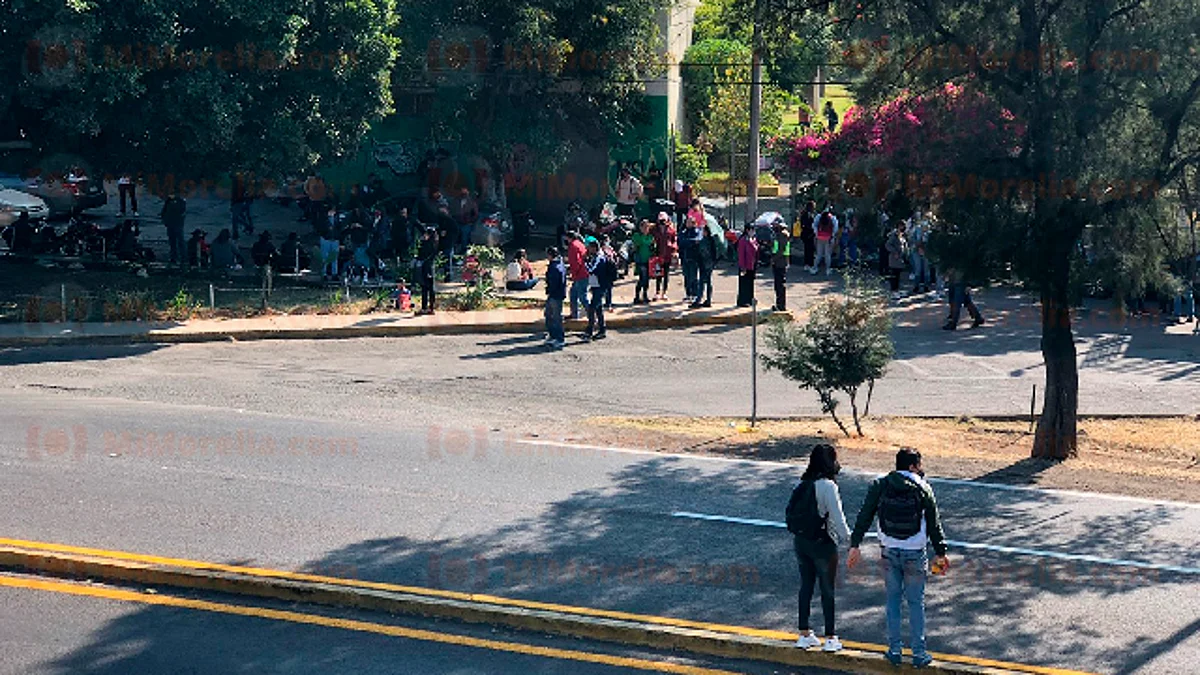 Sostiene CNTE mesa de diálogo con Segob; continúa amago de bloqueos