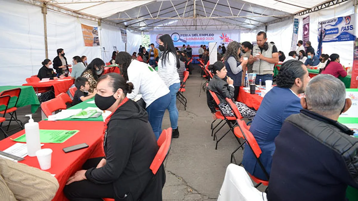 En Tarímbaro, ofrecen más 650 vacantes en la Feria del Empleo