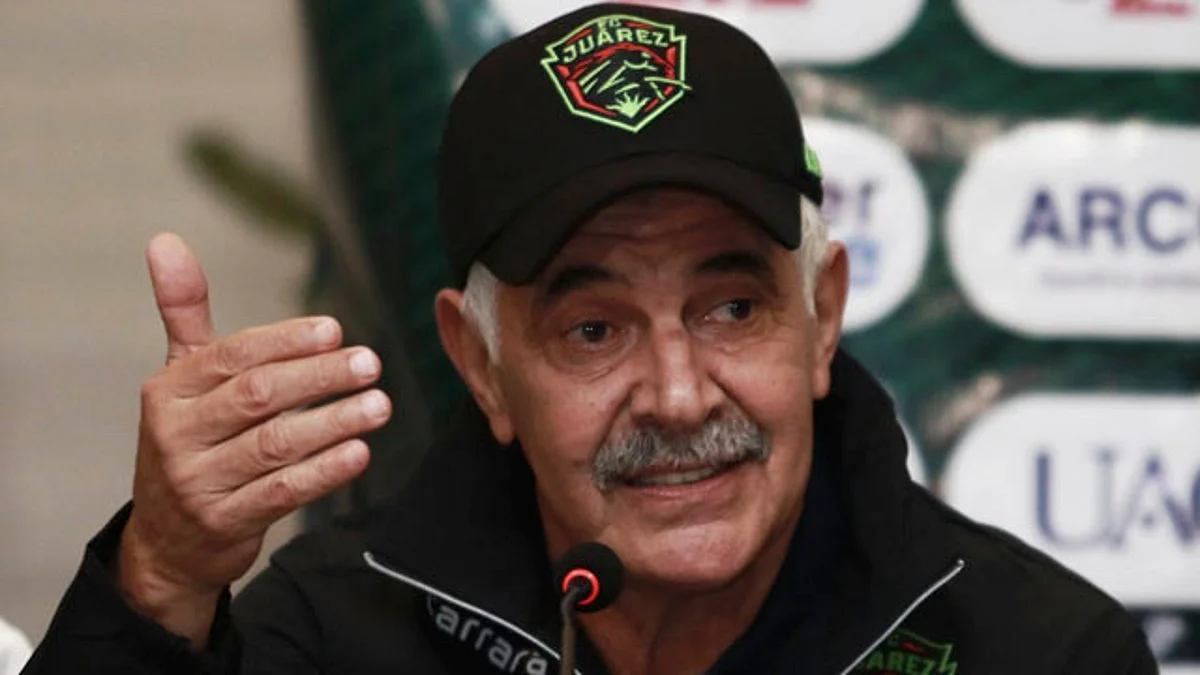 Sancionan a "El Tuca" Ferreti por sus comentarios homofóbicos