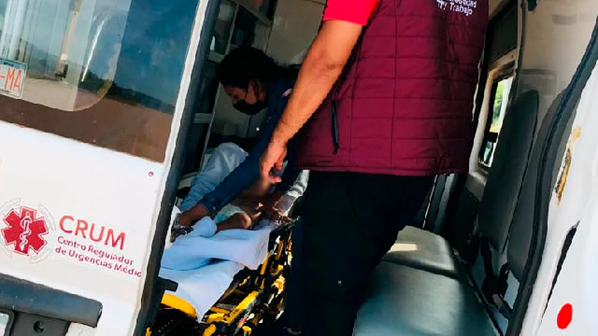 CRUM Huetamo traslada a paciente grave sospechoso de dengue a Morelia
