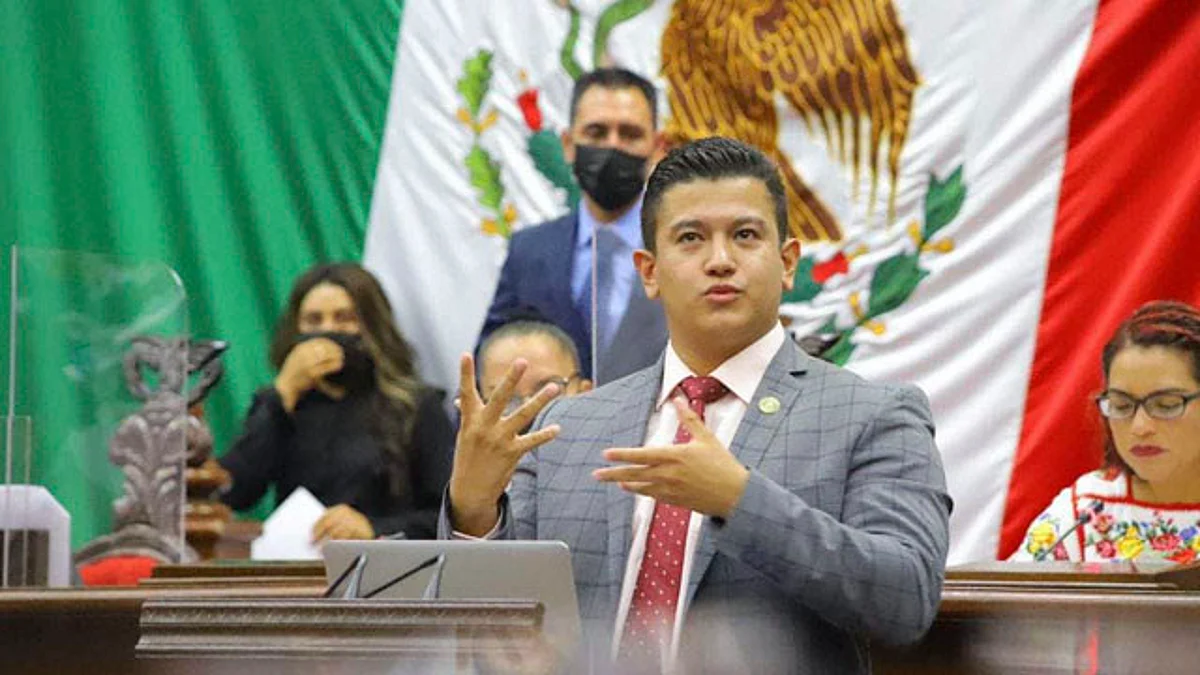 Garantizar accesibilidad e inclusión desde la Constitución propone Víctor Zurita