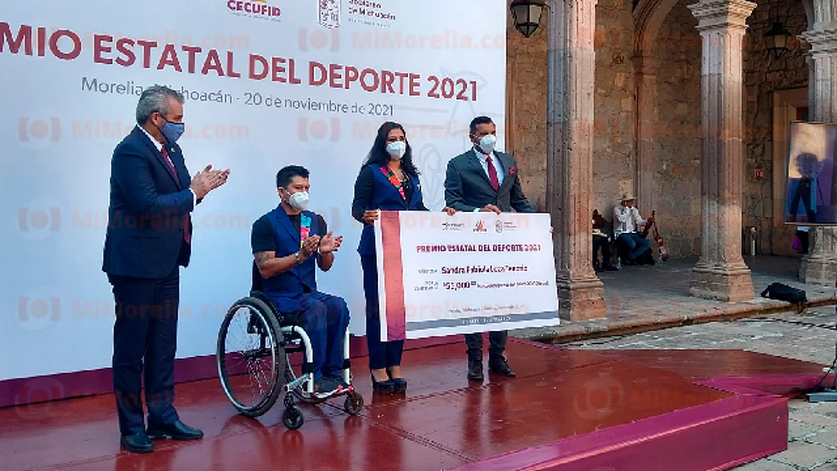 Bedolla reconoce a deportistas y entrega Premio Estatal del Deporte 2021