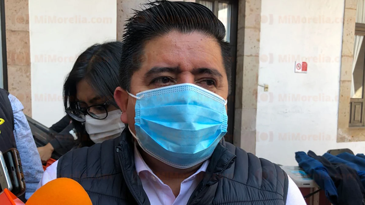 "Exgobernador hizo negocio con obras de la SSP", acusa Pantoja