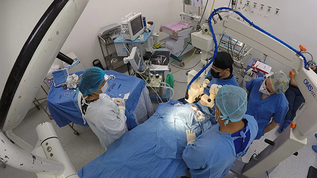 Morelia: IMSS, devuelve vista a dos pacientes al trasplantarles córnea