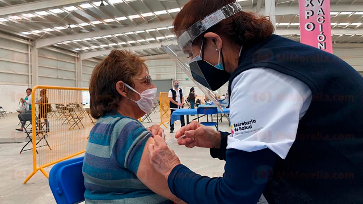 Este miércoles inicia la aplicación de dosis de refuerzo para adultos mayores en Morelia