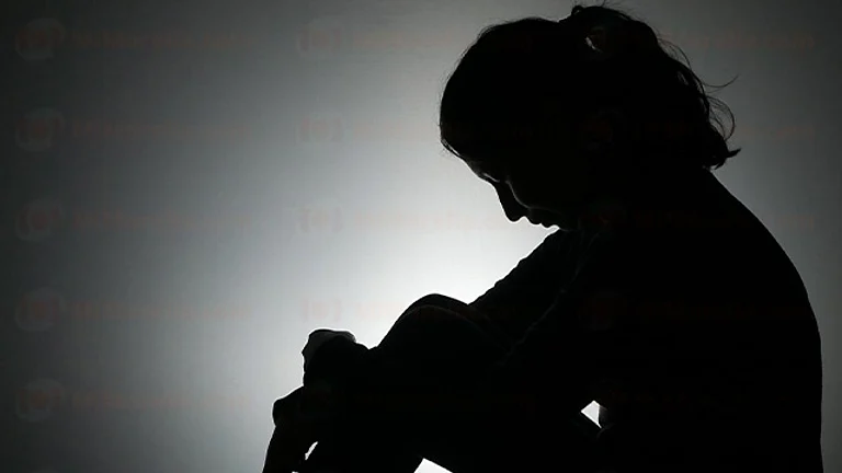 ¿Cómo detectar señales de alerta de suicidio en un ser querido?