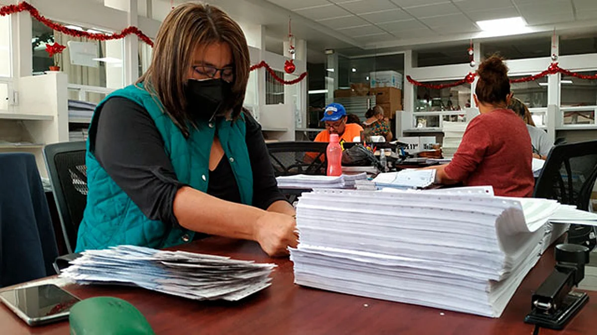 Michoacán: SEE paga segunda quincena de diciembre y prima vacacional