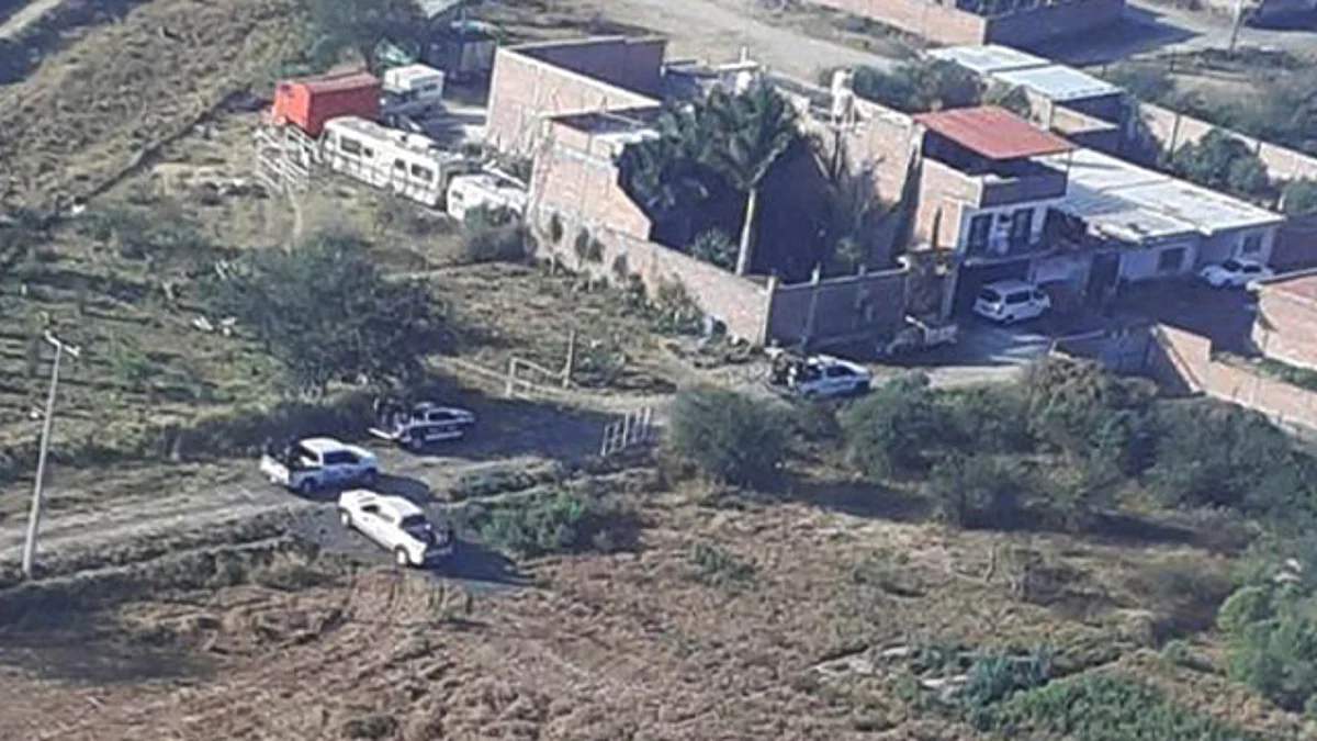 Durante las investigaciones se logró conocer que Alexis Francisco Cervantes Guerrero abordó un taxi con destino a Guadalajara, Jalisco, el cual era conducido por Marcos Sandoval Julián, quien también se encuentra desaparecido