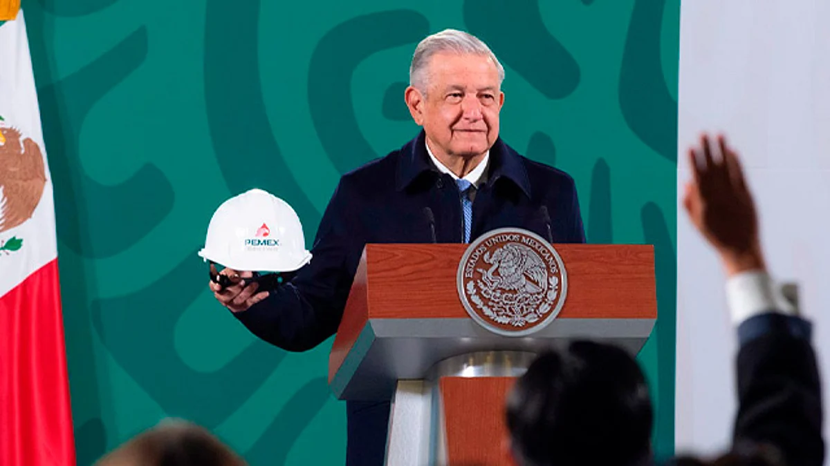 La refinería Deer Park tiene una capacidad de procesamiento de crudo de 340 mil barriles por día