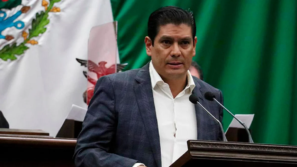 Propone Ernesto Núñez ley de mejora regulatoria para agilizar trámites y servicios