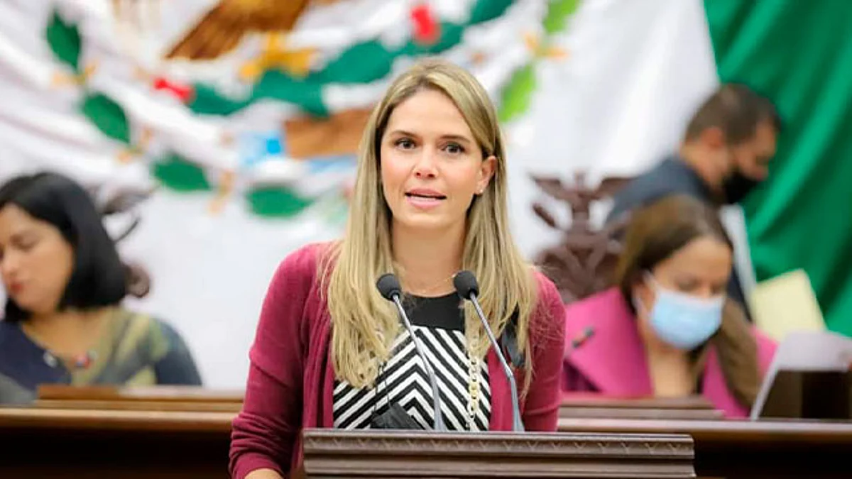 Busca Daniela de los Santos promover paridad en coordinaciones de grupos parlamentarios