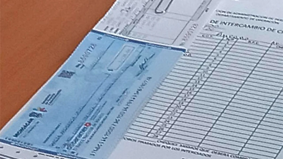Michoacán: SEE comienza a pagar aguinaldos con cheque