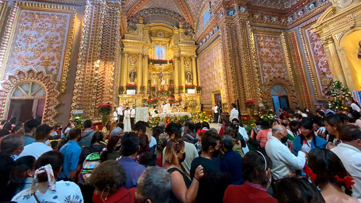 Casi medio millón de feligreses olvidaron la pandemia y visitaron a la Guadalupana