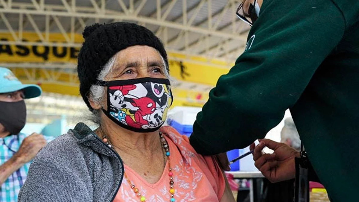 Este viernes aplicarán dosis de refuerzo a adultos mayores en Morelia