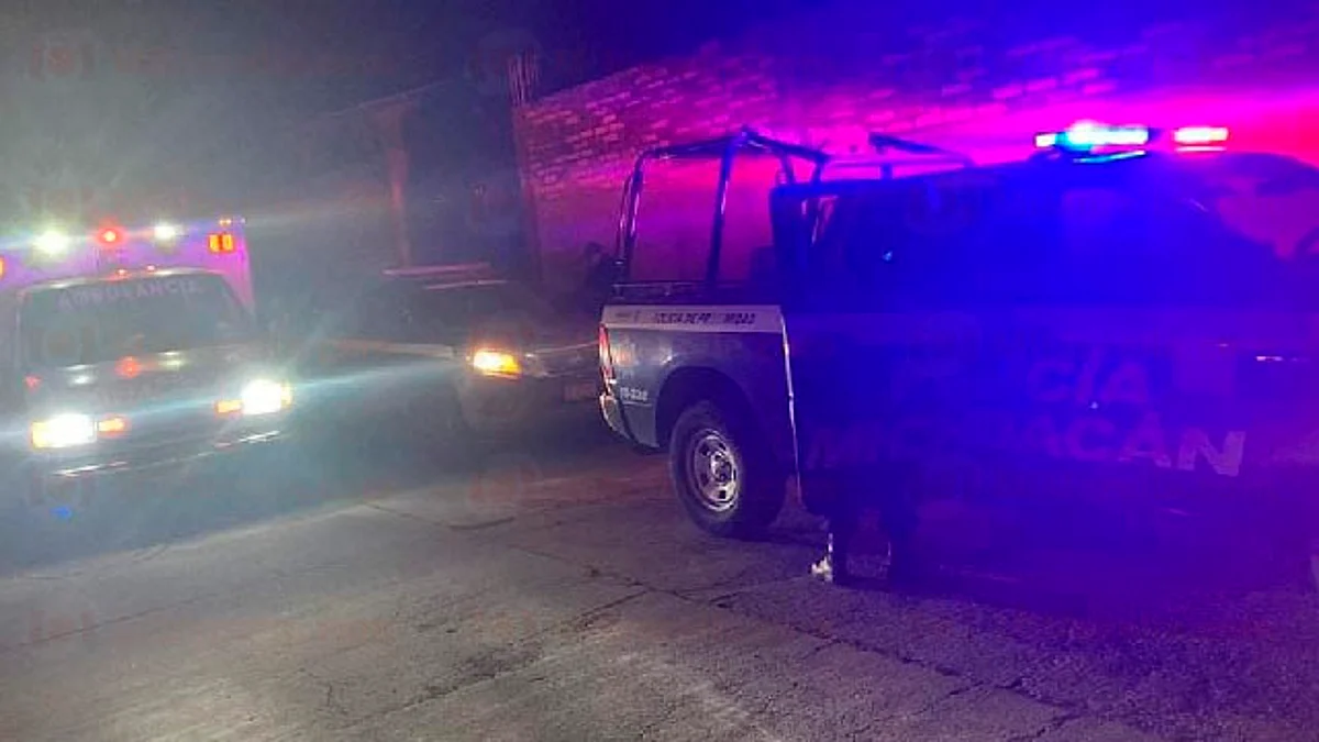 Vuelca patrulla en Tarímbaro; el saldo es de tres policías heridas