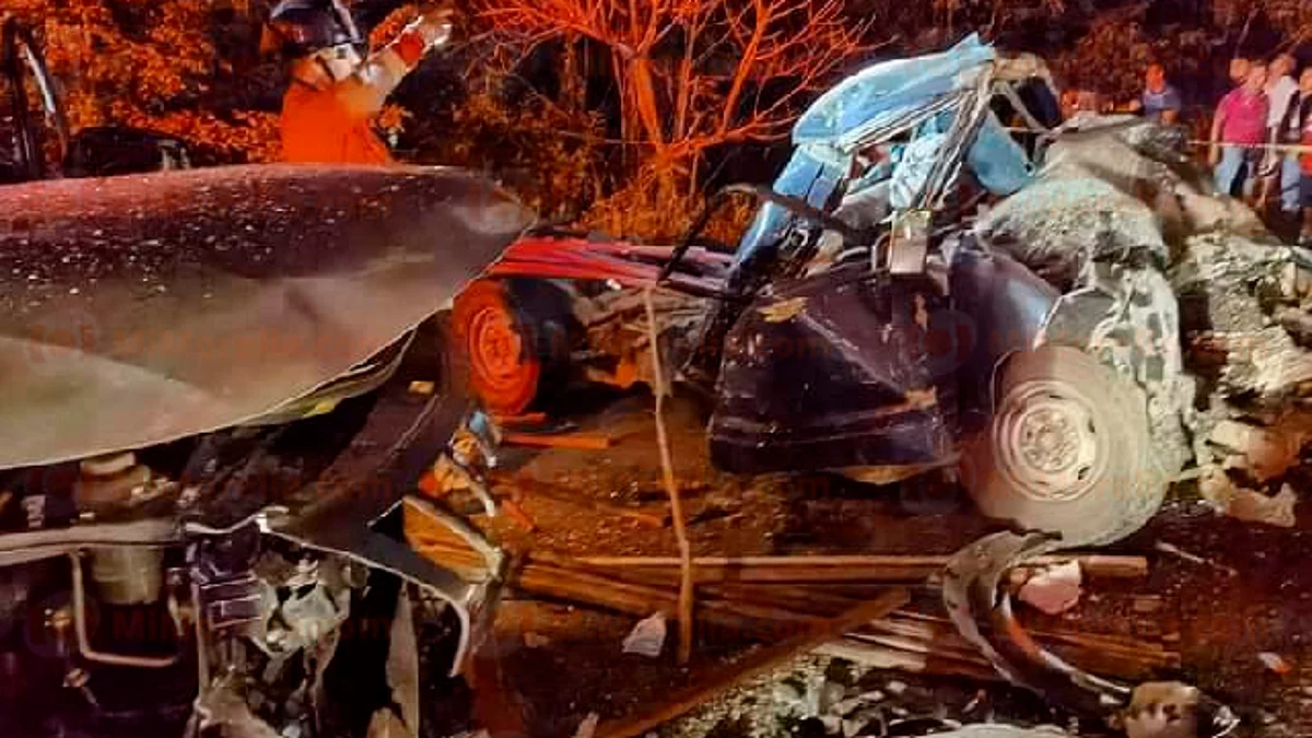 Fatal accidente vial deja un muerto y un herido en Michoacán