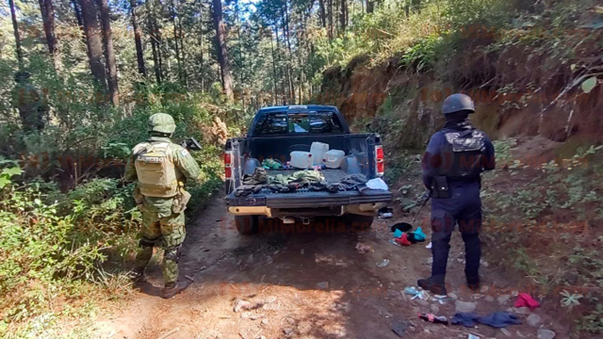Se enfrentan SSP y Ejército contra delincuentes en Los Azufres