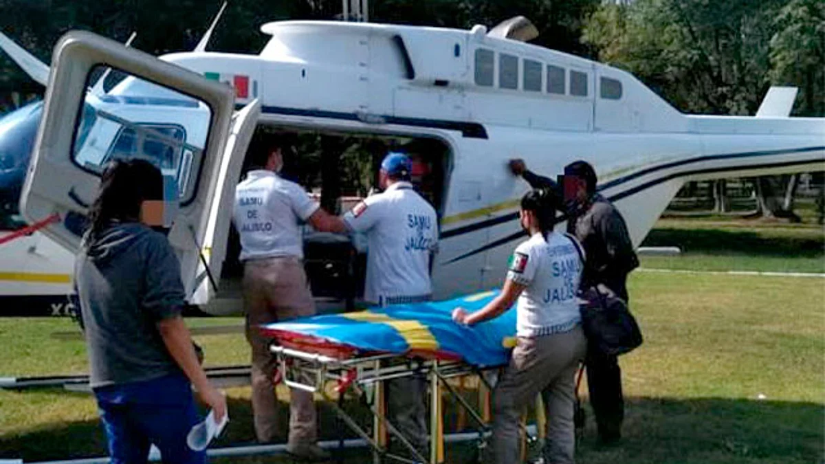 Trasladan por helicóptero a una menor de edad para atención médica urgente
