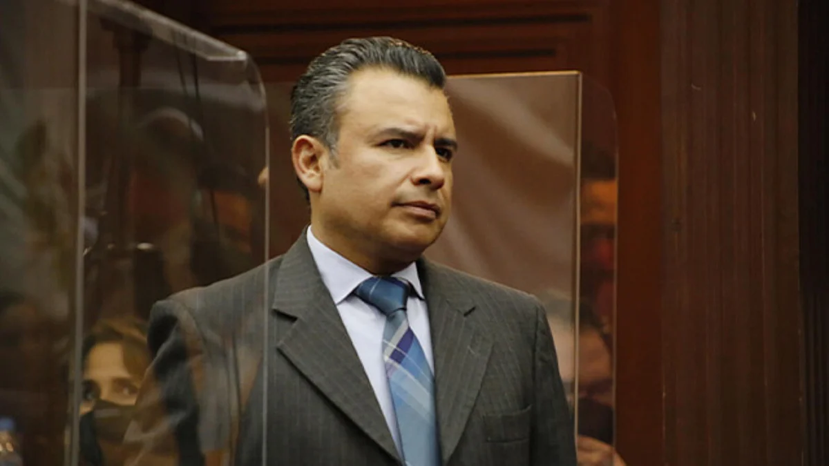"Compromisos" impiden a ASM y FGE abrir investigaciones contra Silvano: Fidel Calderón