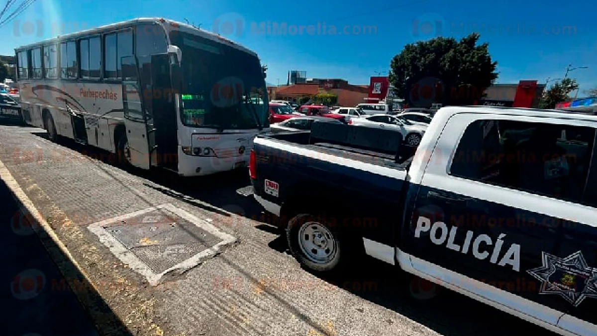Asaltan a pasajeros y roban autobús en la Morelia-Pátzcuaro; ya fue recuperado