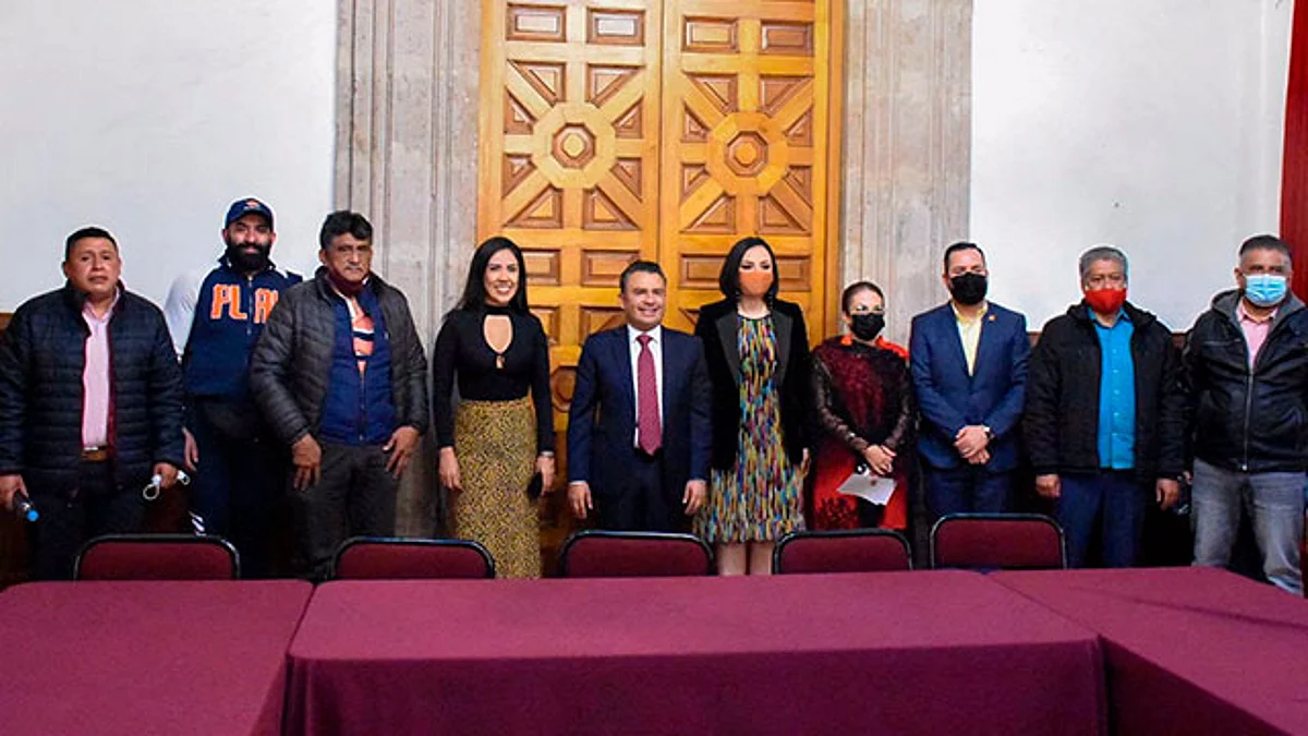 Atiende Jucopo del Congreso de Michoacán a representantes de la CNTE