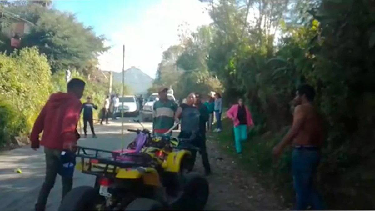 Acusa que la Policía Michoacán acudió al lugar pero no intervino para poner orden