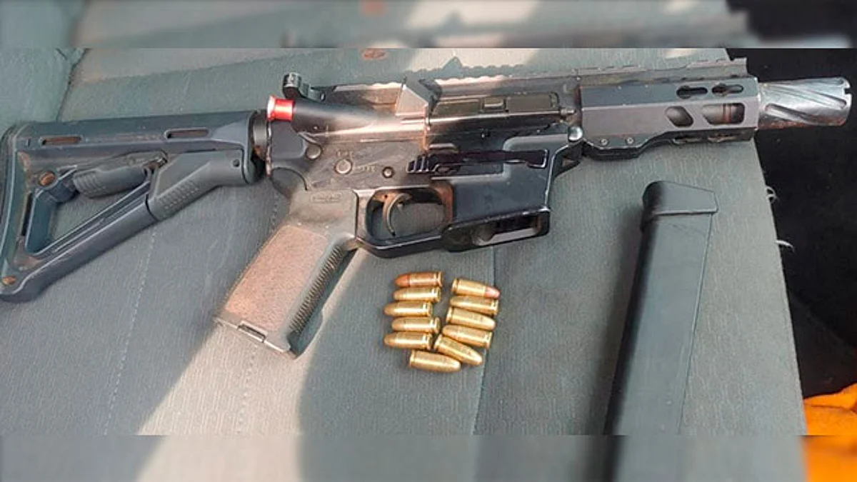 Detienen a sujeto con arma de fuego calibre .9 milímetros y cartuchos