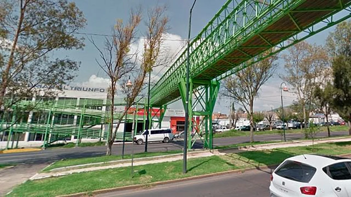 Descartan retirar más puentes peatonales; prevén cruces seguros en Morelia