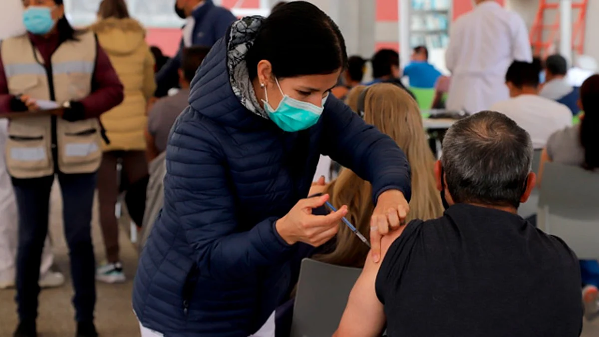 Este miércoles, vacunación para rezagados en estas tenencias de Morelia