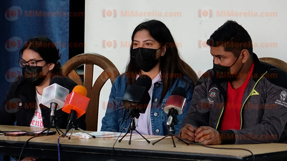 Normalistas, en contra de reducción de matrícula en escuelas de Michoacán