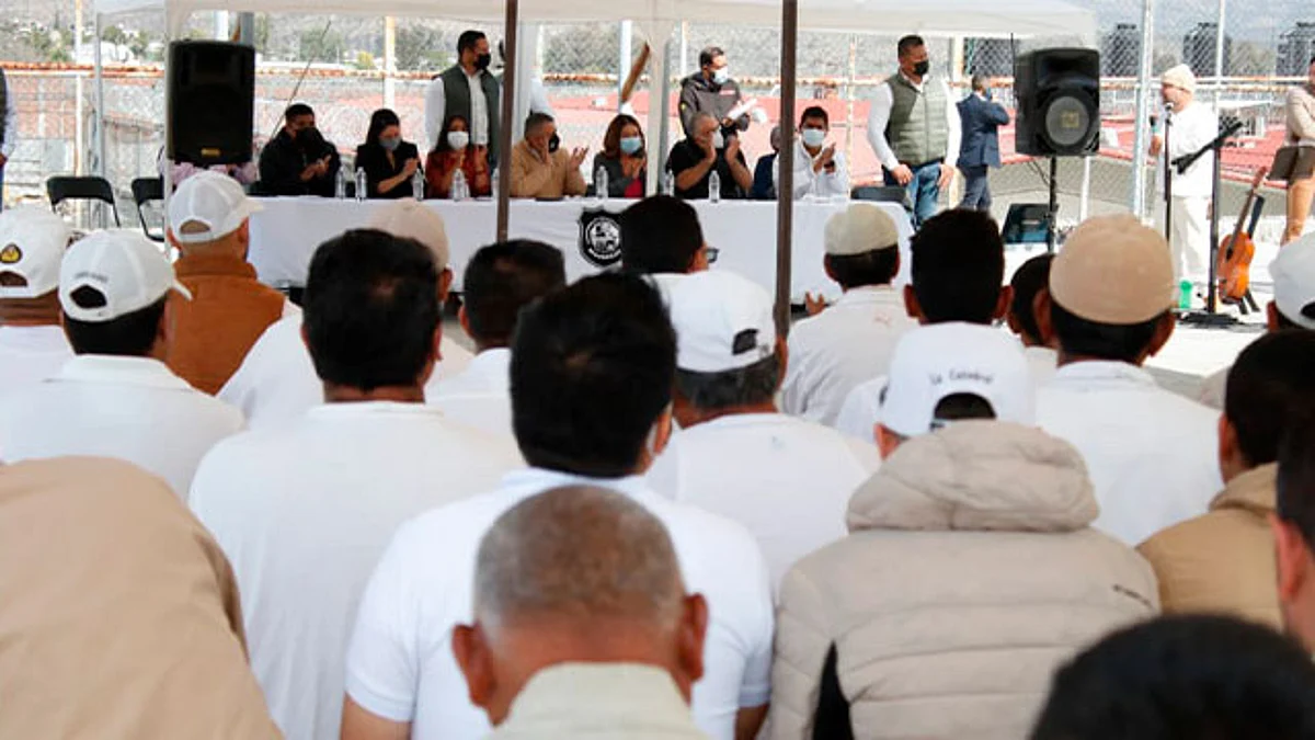 Gobierno de Michoacán ofrece diccionario jurídico Náhuatl a población penitenciaria