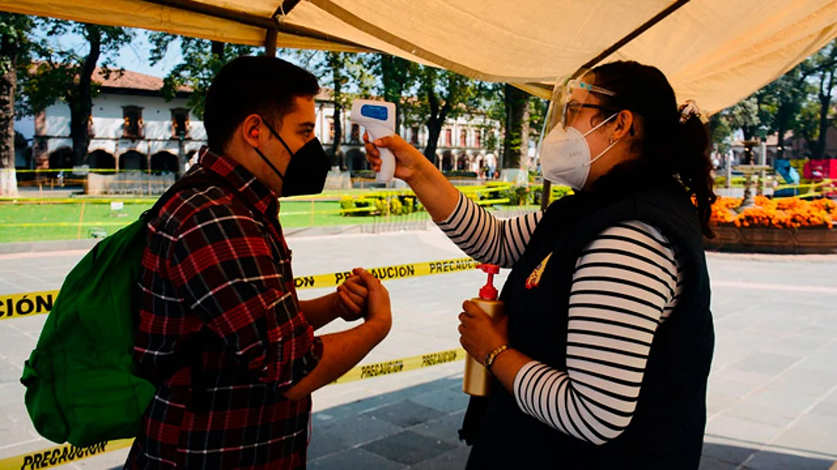 Contagios de Covid-19 en Michoacán siguen en aumento; mil 140 en un día